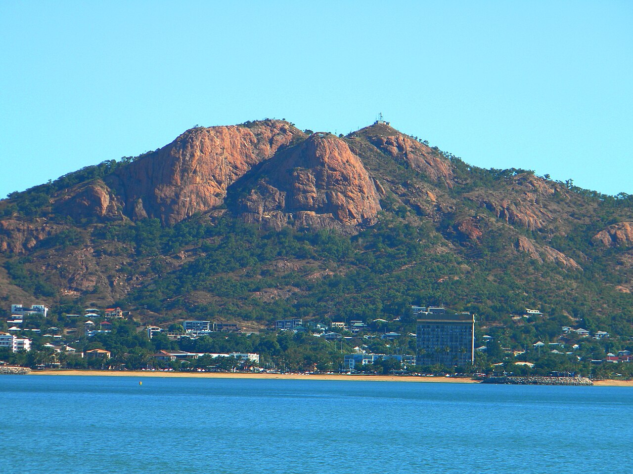 Hills Behind Townsville - panoramio (9)