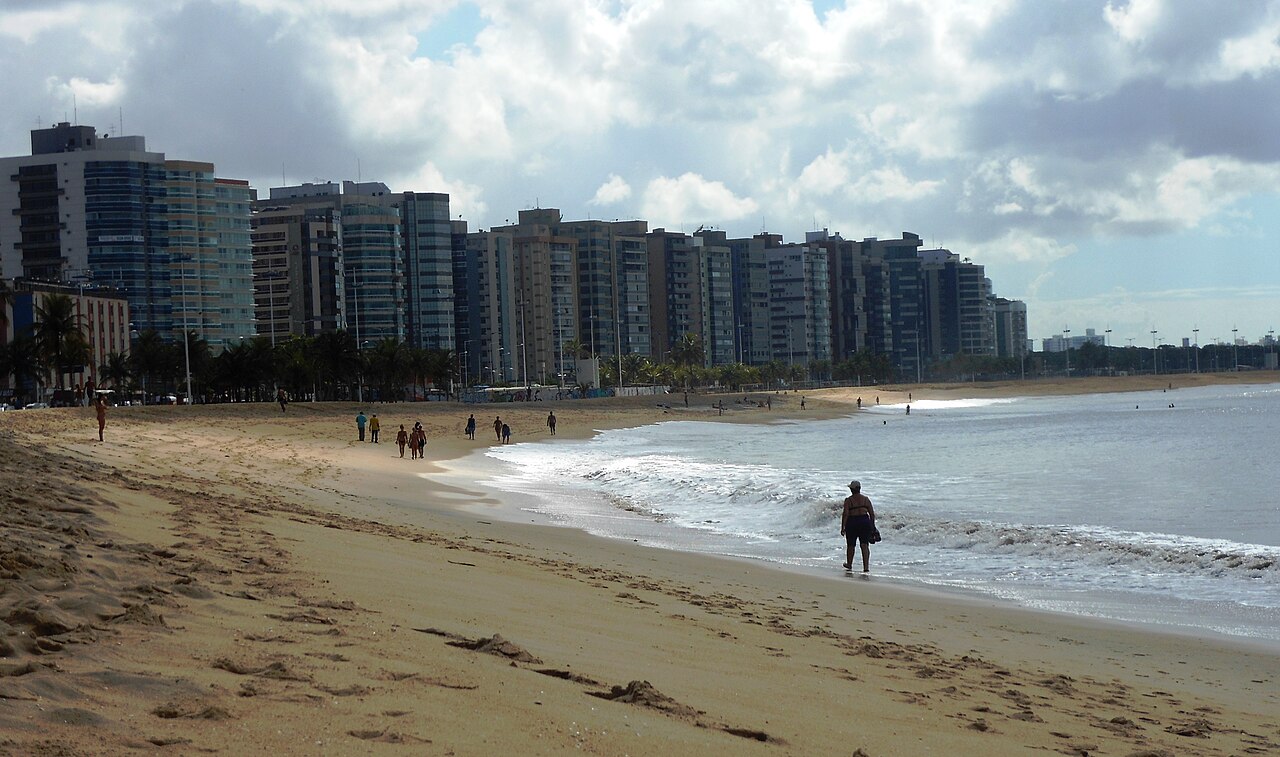 Praia de Camburi - Vitória-ES - panoramio (105)