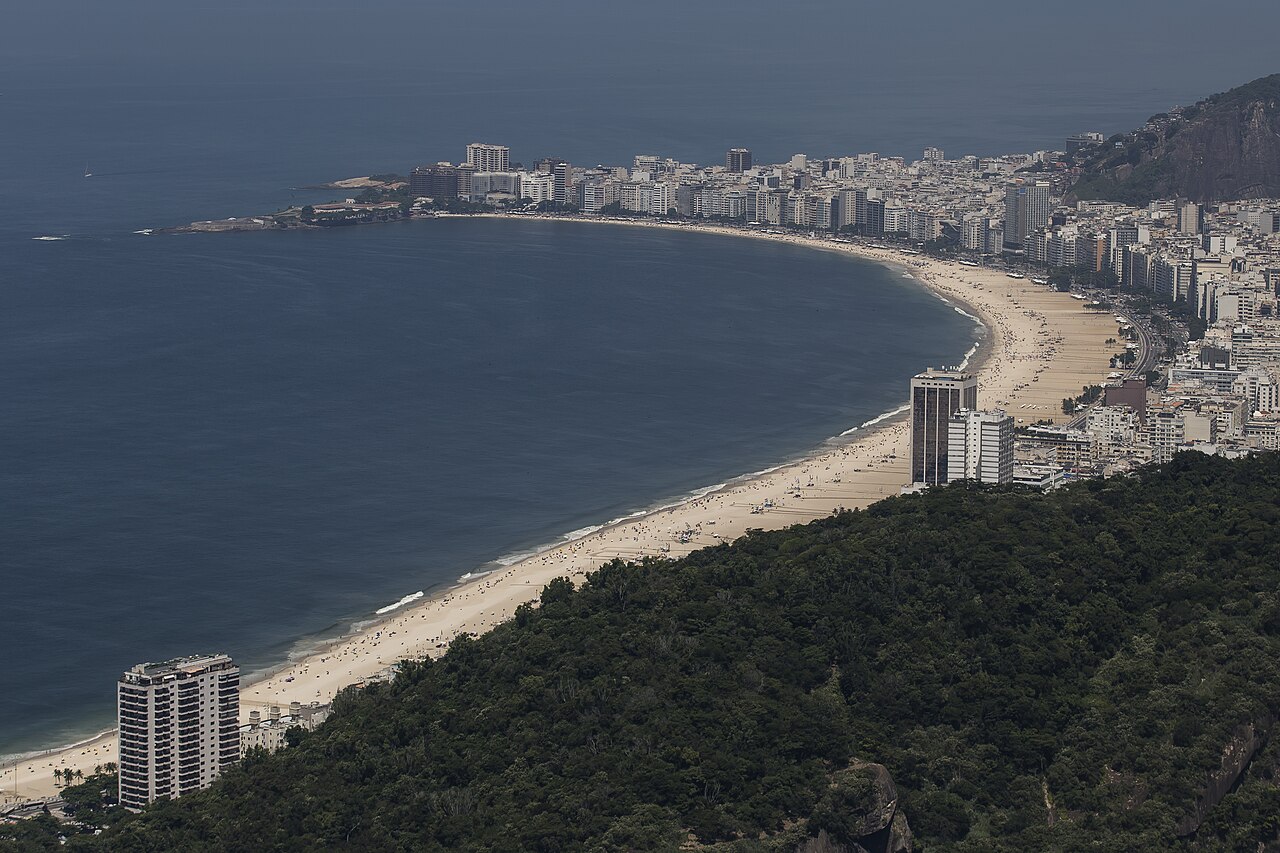 BrunaPrado Praia de Copacabana Praia do Leme Rio de Janeiro RJ (40070449945)