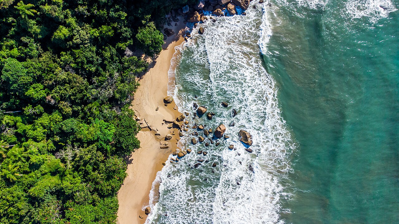 Praia de Itapecerica em Ubatuba