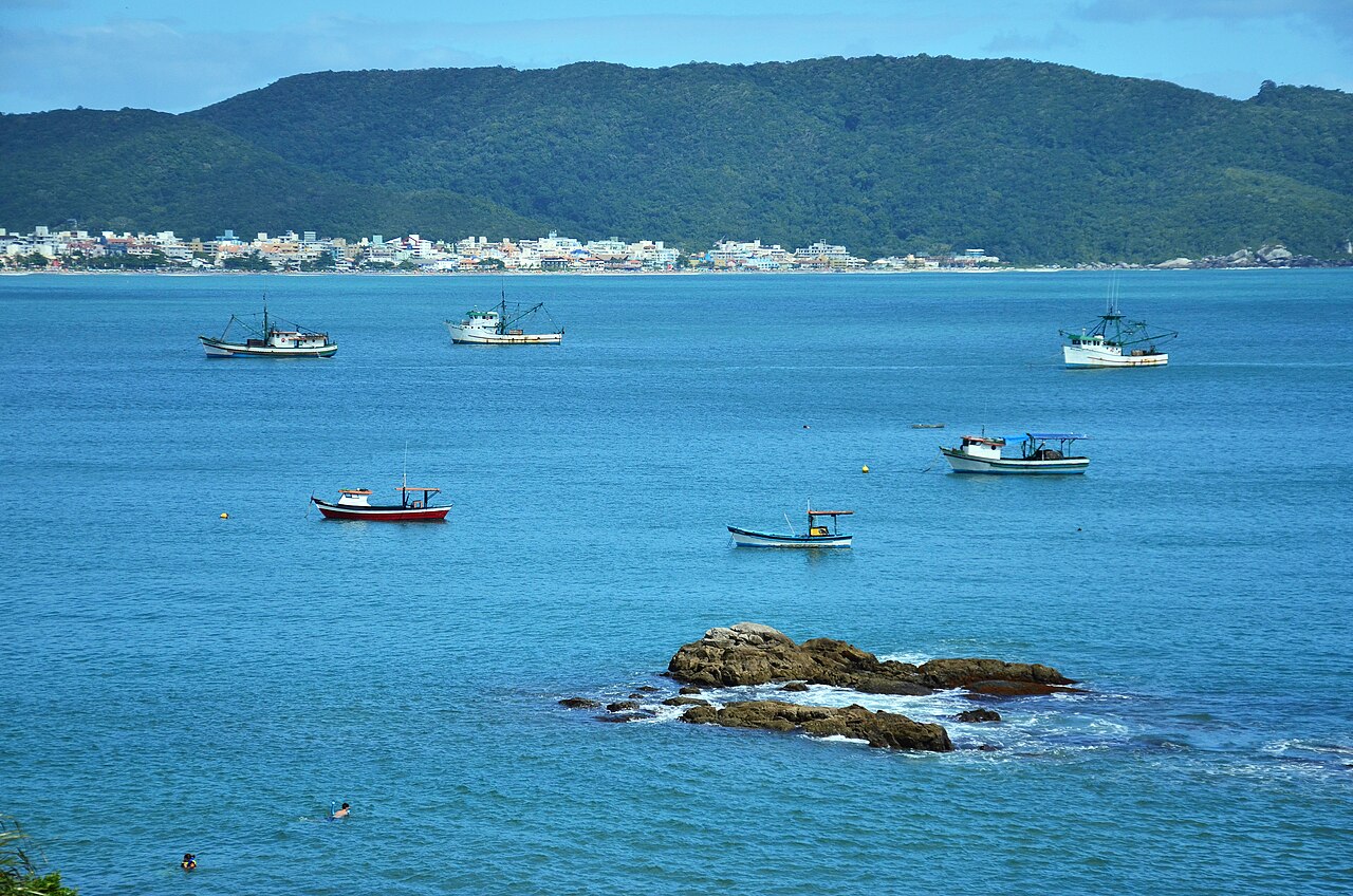 Mar de Bombinhas