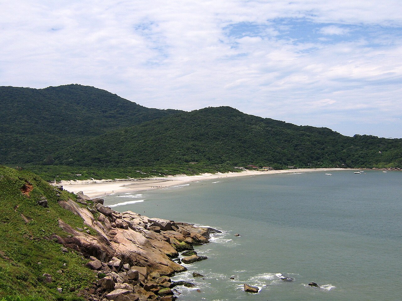 Praia de Naufragados