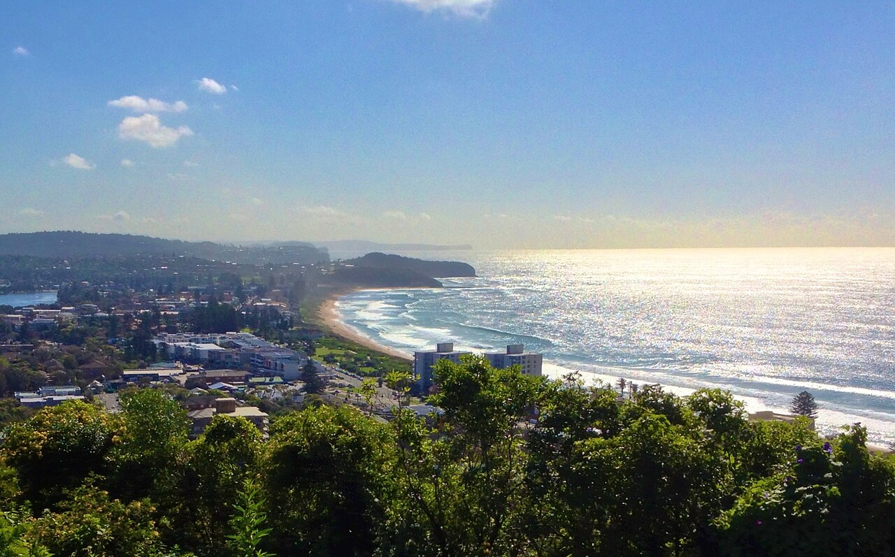 Collaroy Beach (Northern Suburb of Sydney) - panoramio
