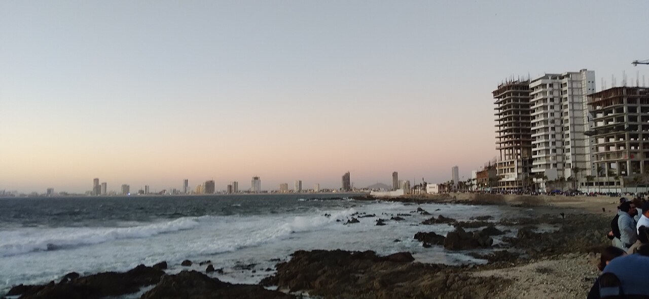 Malecón de Mazatlán, 4 de marzo de 2025 02