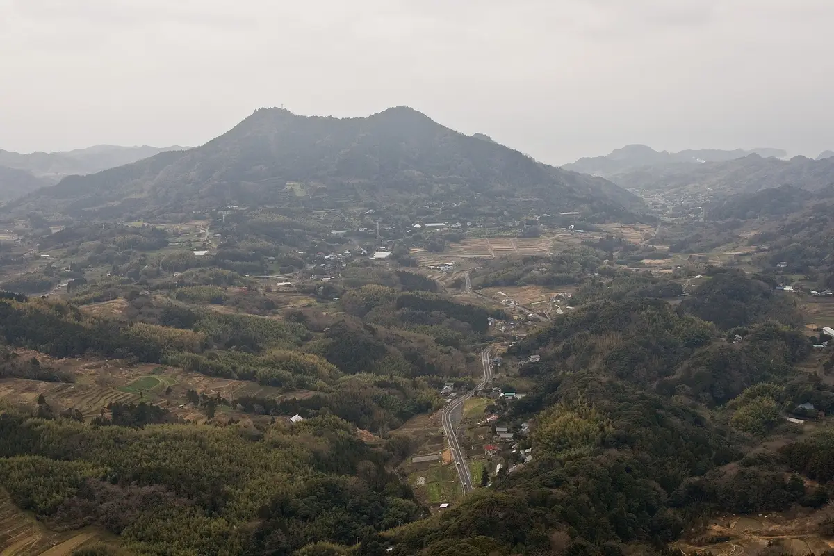Mount Tomi