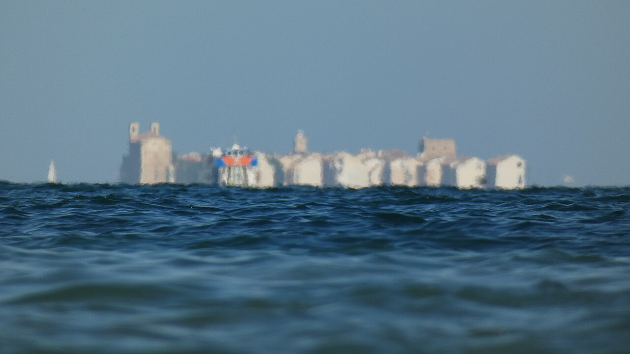 Tabarca desde Santa Pola (tumbado)