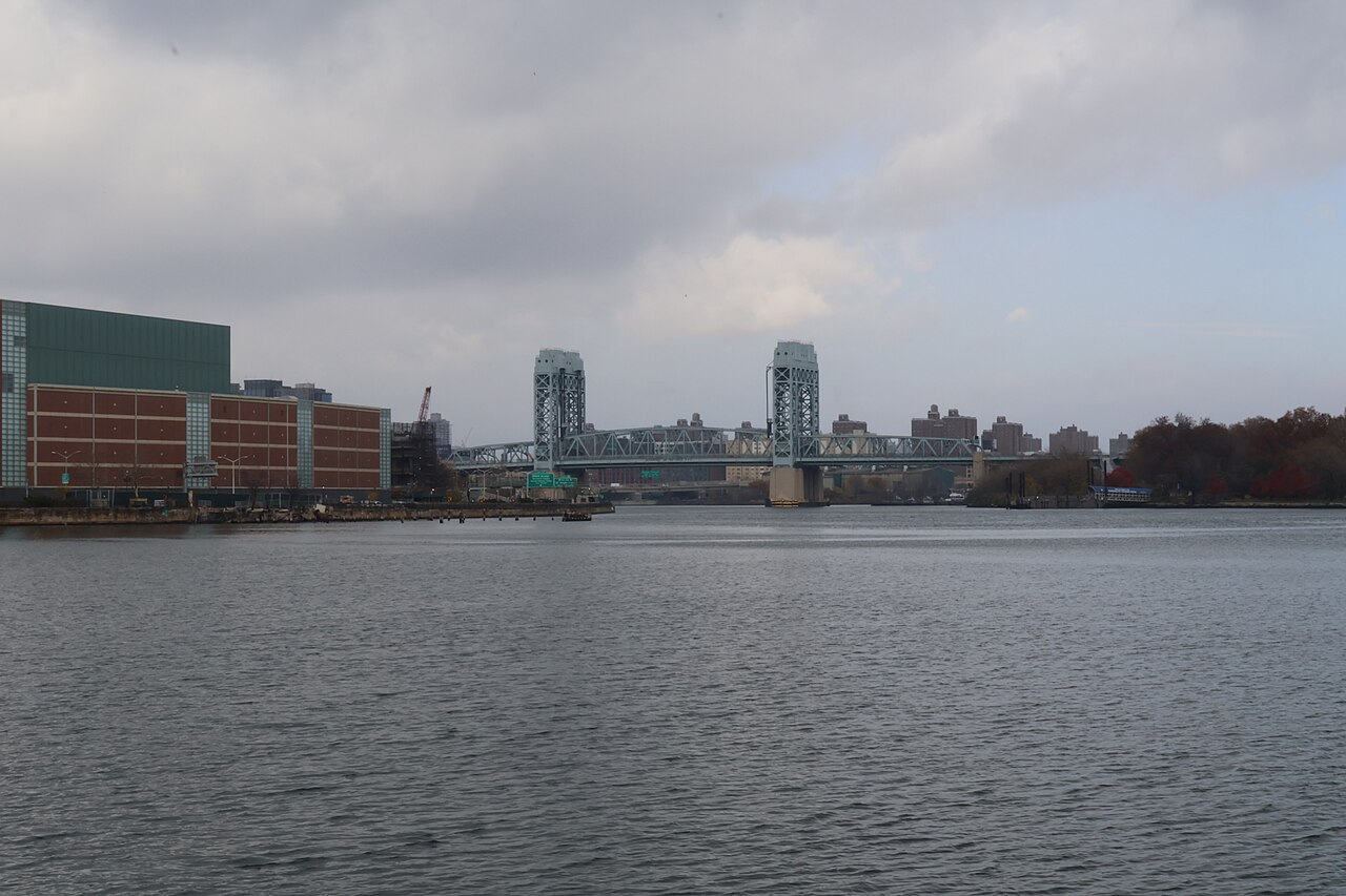 Harlem River Lift Bridge