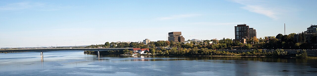 Ottawa-Gatineau.-Portage Bridge over the Ottawa River
