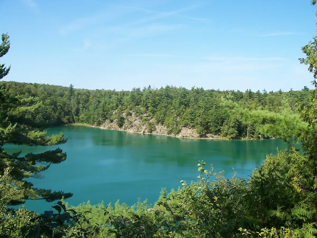 Pink Lake (Canada)