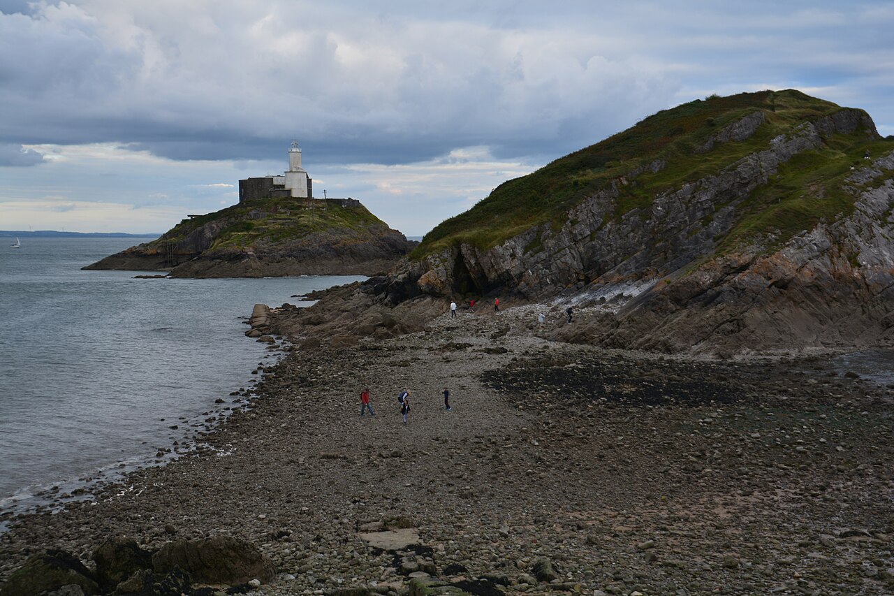 The Mumbles , Mumbles Head - geograph.org.uk - 5498572