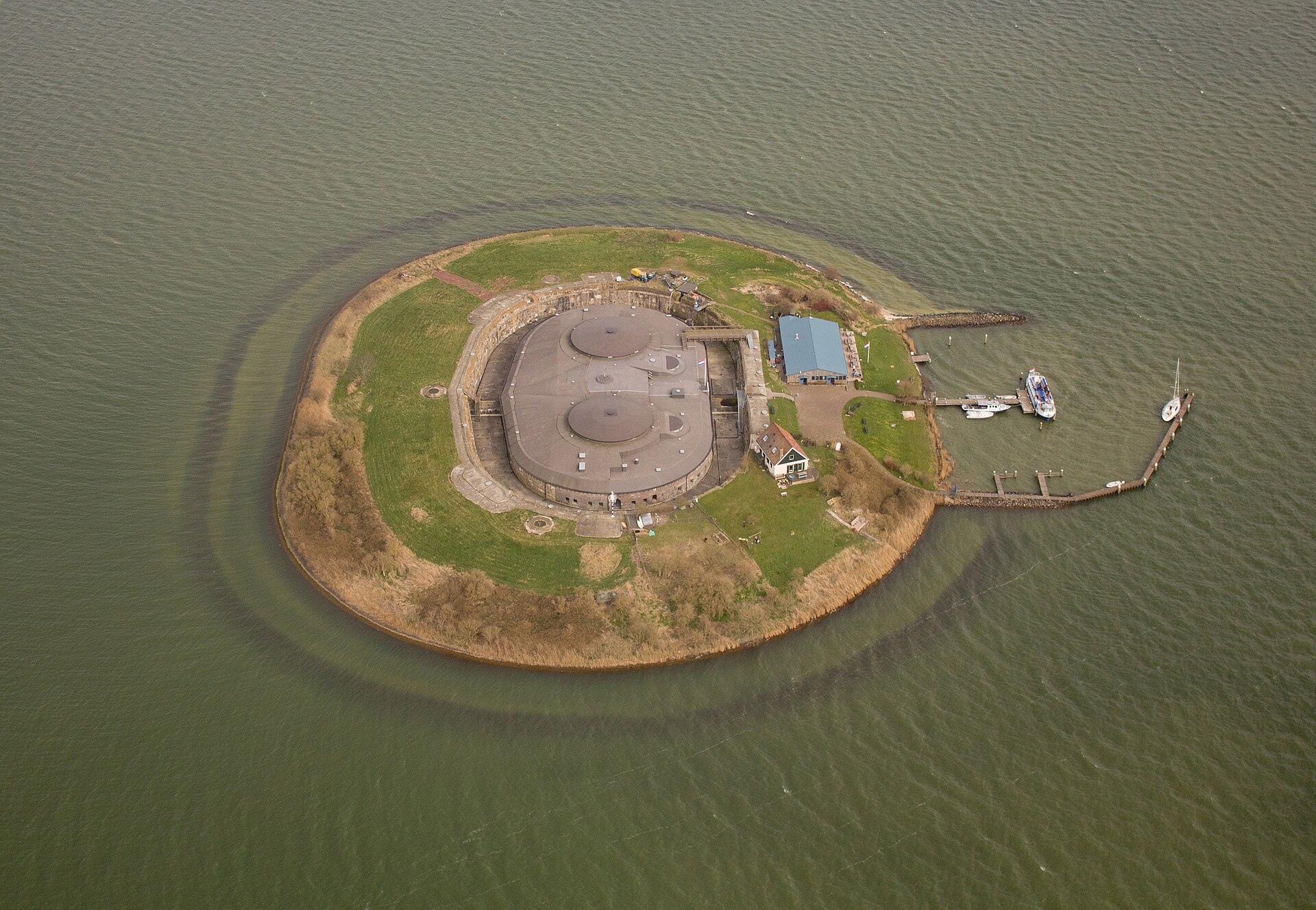Pampus (eiland)