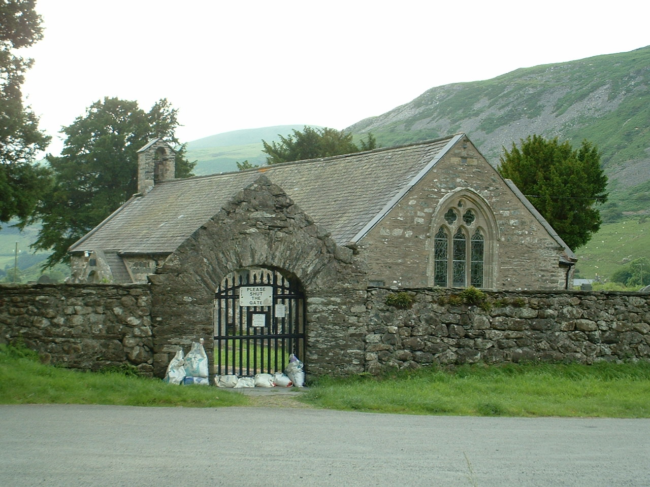 Llanfihangel-y-Pennant