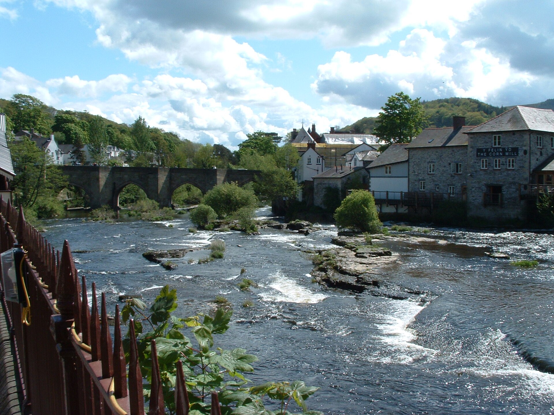 River Dee, Wales