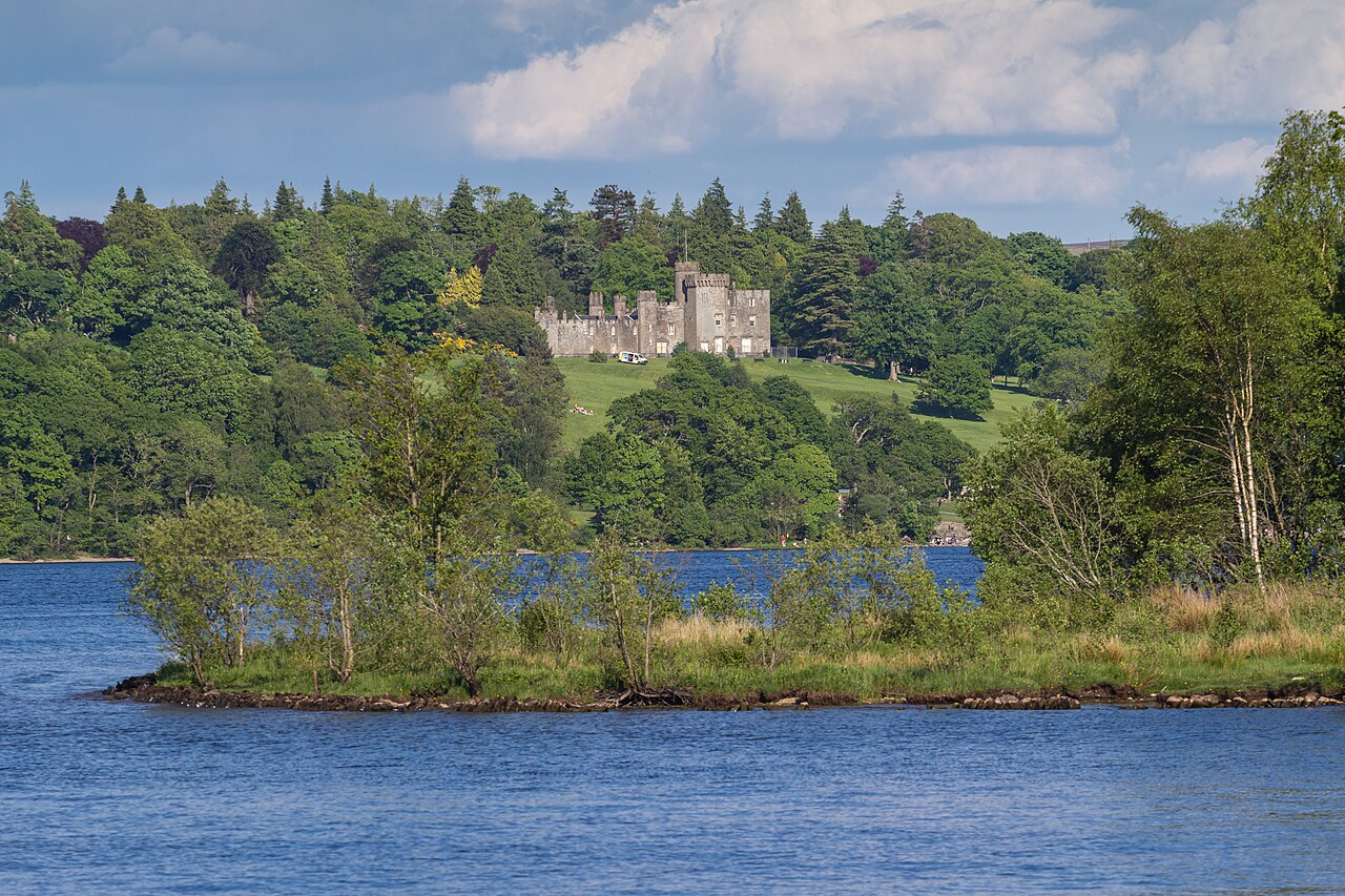 Loch Lomond and Balloch Castle (2013)